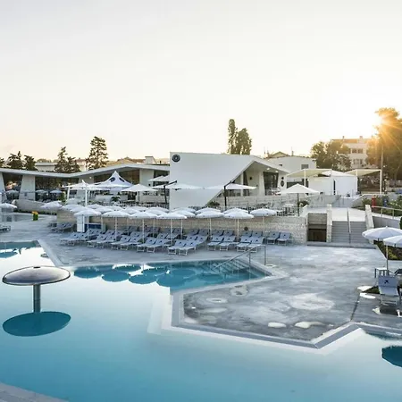 Caravan Park Falkensteiner Premium Camping - Cdn02102g-mya * Zadar
